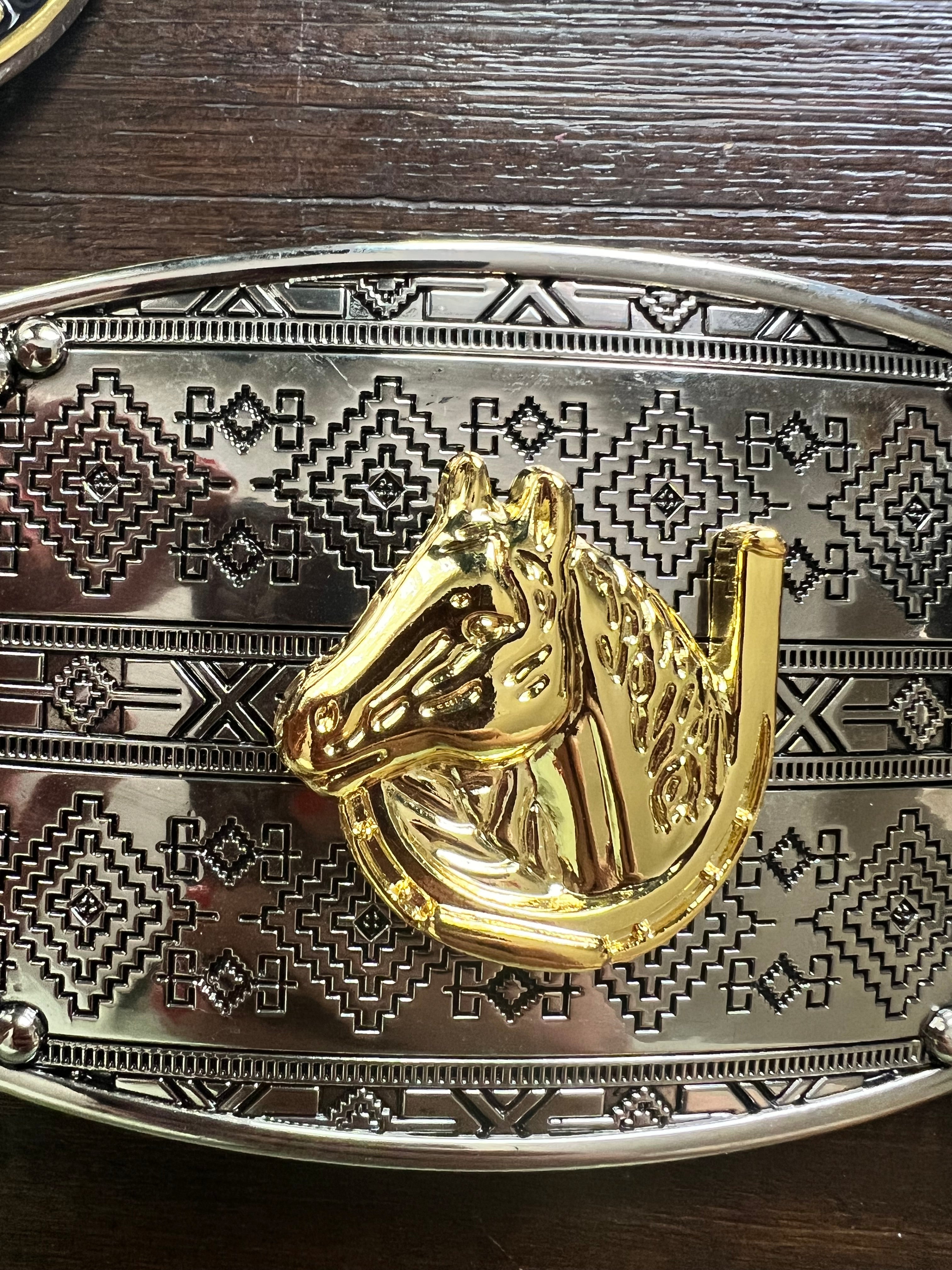 Western Horse Head Belt Buckle – Gold & Silver Engraved Hevilla